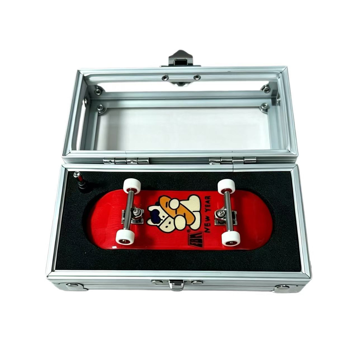 finger skateboard with aluminum box